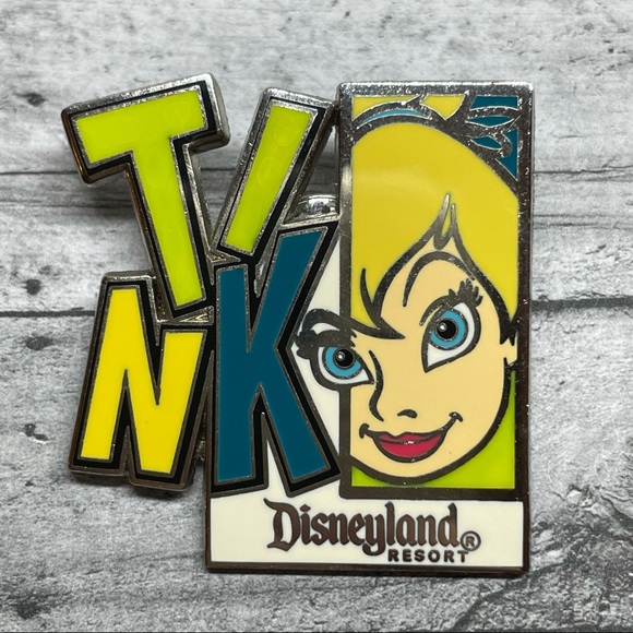 Disneyland Resort Tinkerbell Enamel Trading Pin 2005 - Picture 2 of 5